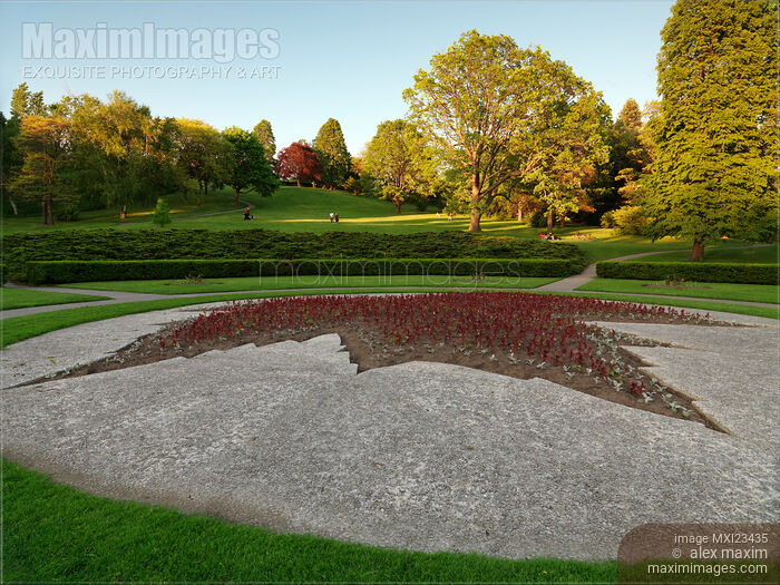 Stock photo of Toronto High Park Buy commercial use license at MaximImages