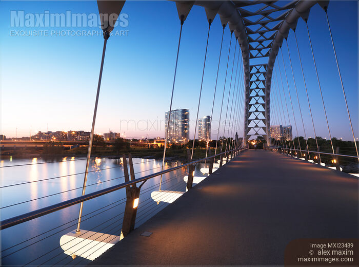 Stock photo of Toronto The Humber River Arch Bridge Buy commercial use license at MaximImages