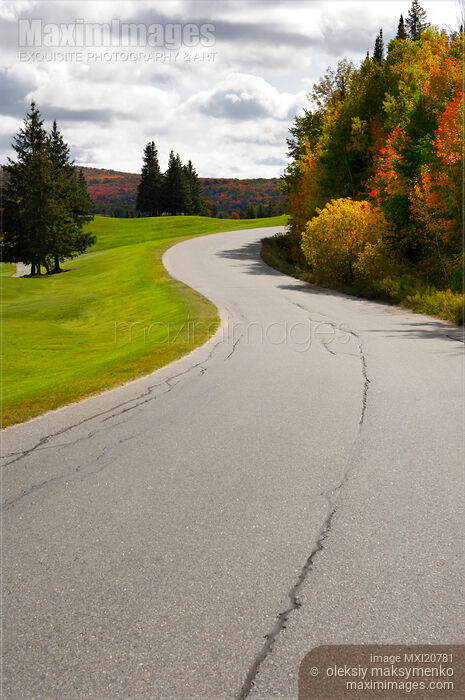 Stock photo of Winding Road Buy commercial use license at MaximImages